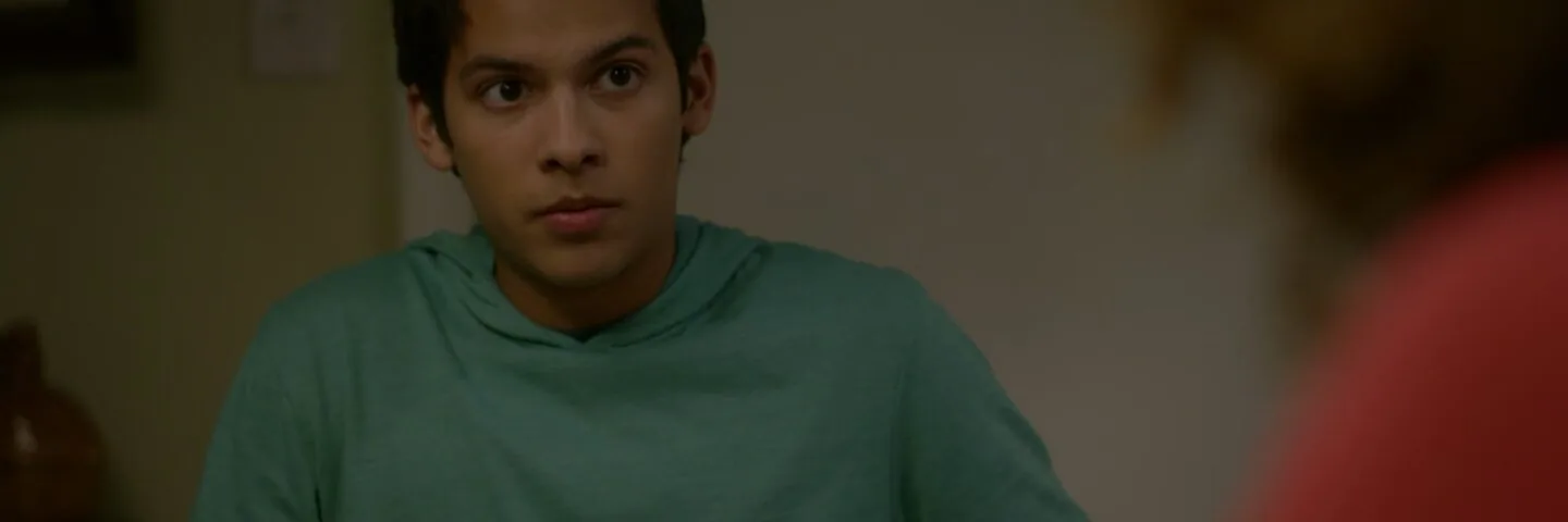 Кадр из 8 серии 1 сезона