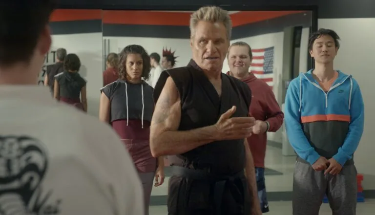 Момент из 6 серии 3 сезона