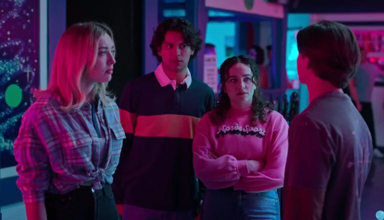 Момент из 1 серии 6 сезона