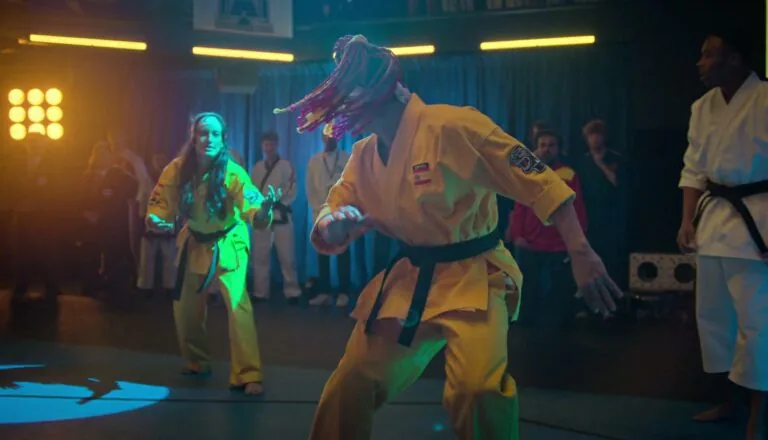 Момент из 9 серии 6 сезона